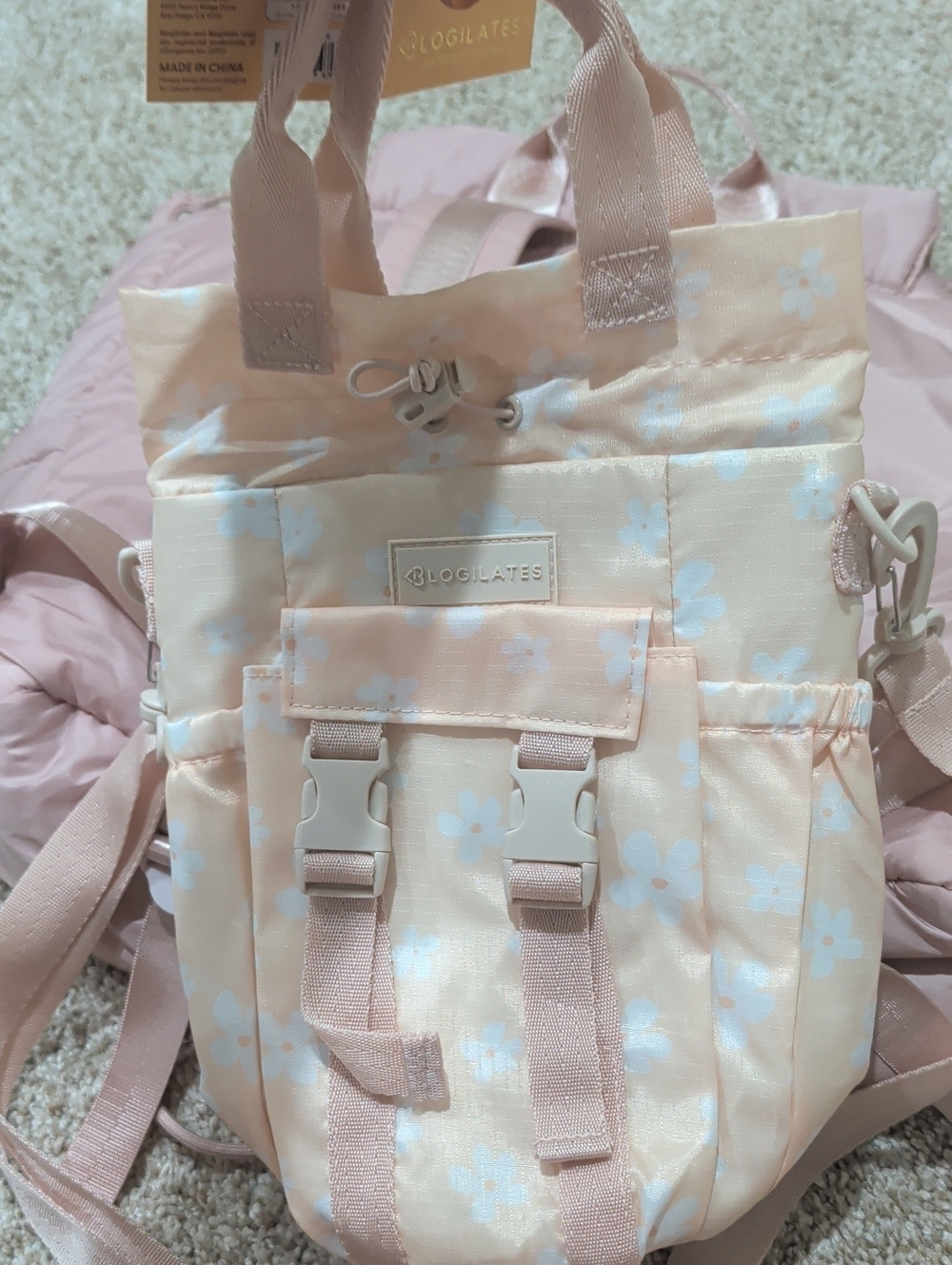 Blogilates Mini backpack & Water Bottle Sling - Picture 5 of 7
